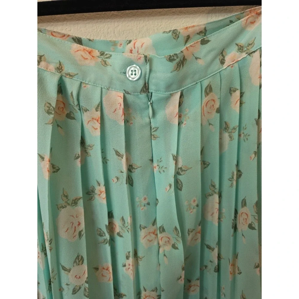 Womens Mint Green Floral Pleated Knee Length Skirt Sz M Feminine Coquette‎ Fairy